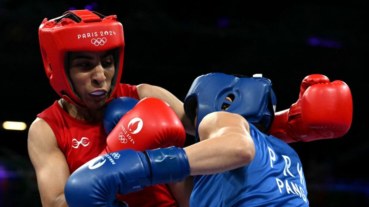 Widad Bertal face à Pang Chol-mi.