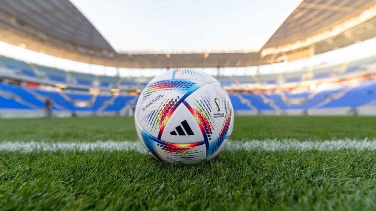 Le ballon du Mondial 2022.
