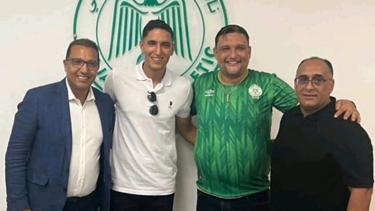 Le DC tunisien Amamou avec le comité directeur du Raja.