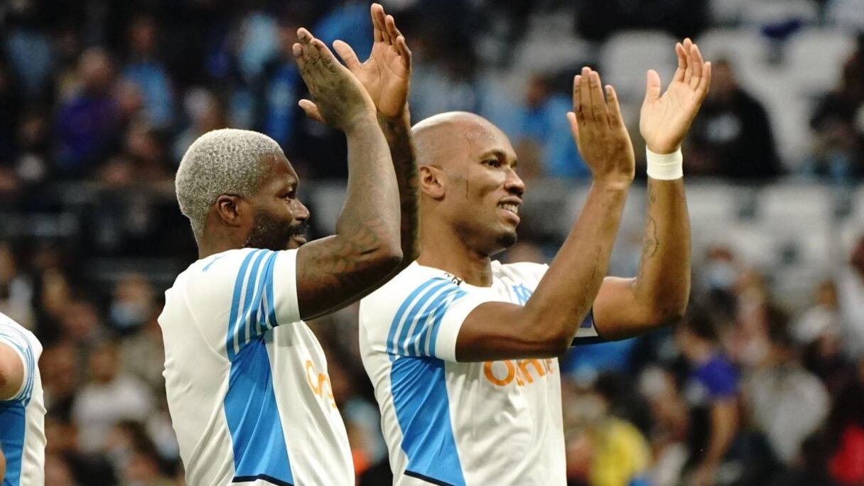Djibril Cissé et Didier Drogba, le 13 octobre 2021 au Vélodrome, dans le cadre d'un match caritatif.