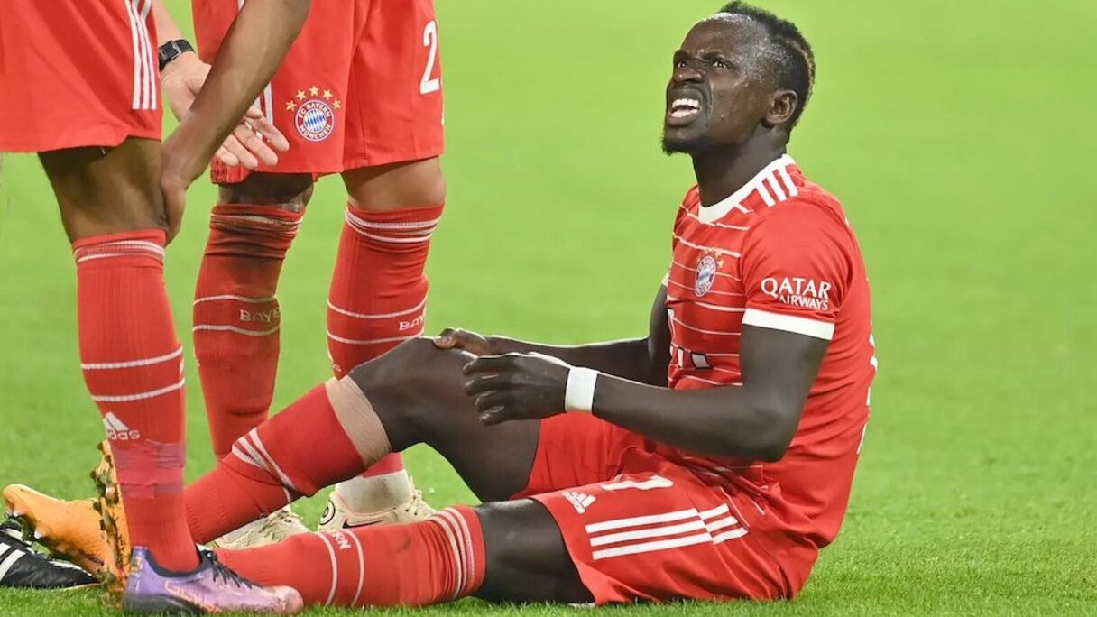 Sadio Mané blessé lors du match Bayern Munich- Werder Brême, mardi 8 novembre 2022.