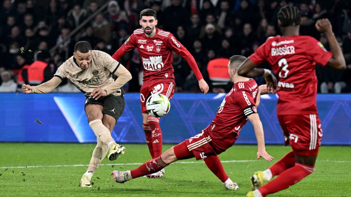 Kylian Mbappé et le PSG tenus en échec par Brest au Parc des Princes, le 28 janvier 2024.