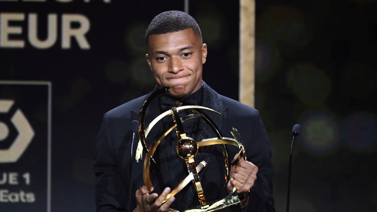 Kylian Mbappé, élu meilleur joueur de la saison 2022-2023 par l'UNFP