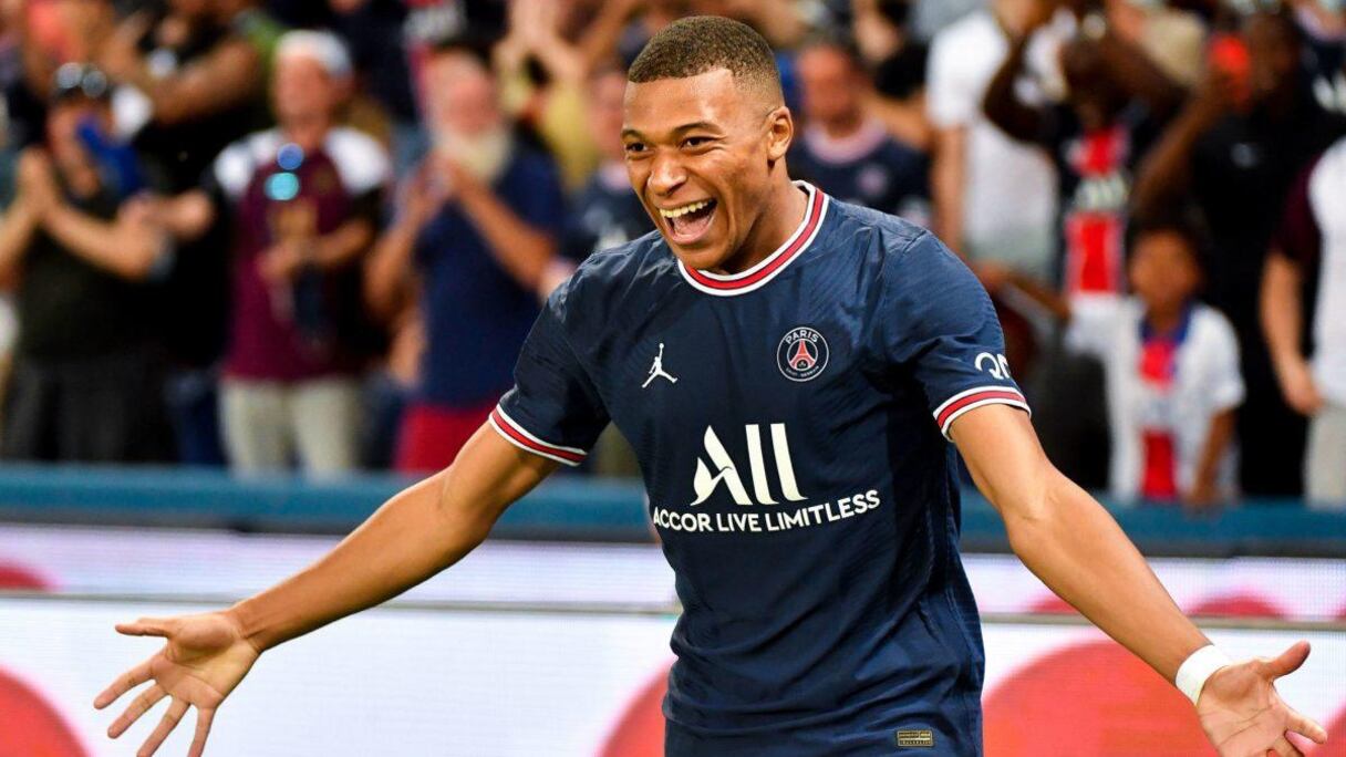 Kylian Mbappé, joueur le plus cher du monde.