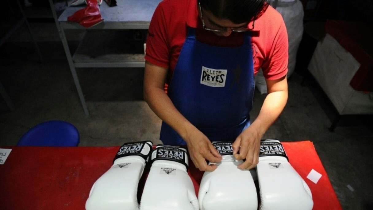 La Fédération internationale de boxe (AIBA), privée de l'organisation du tournoi olympique, va relancer la Coupe du monde de boxe en octobre à Nijni Novgorod.