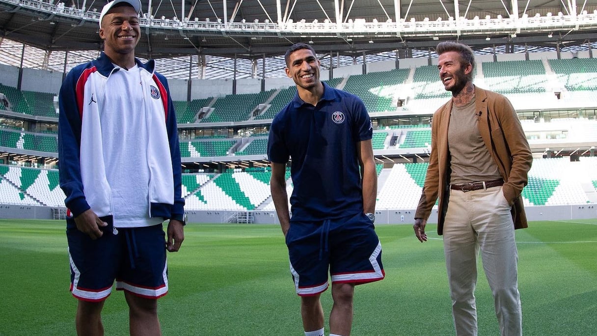 Achraf Haimi et des stars du PSG à Doha, lundi 16 mai 2022.