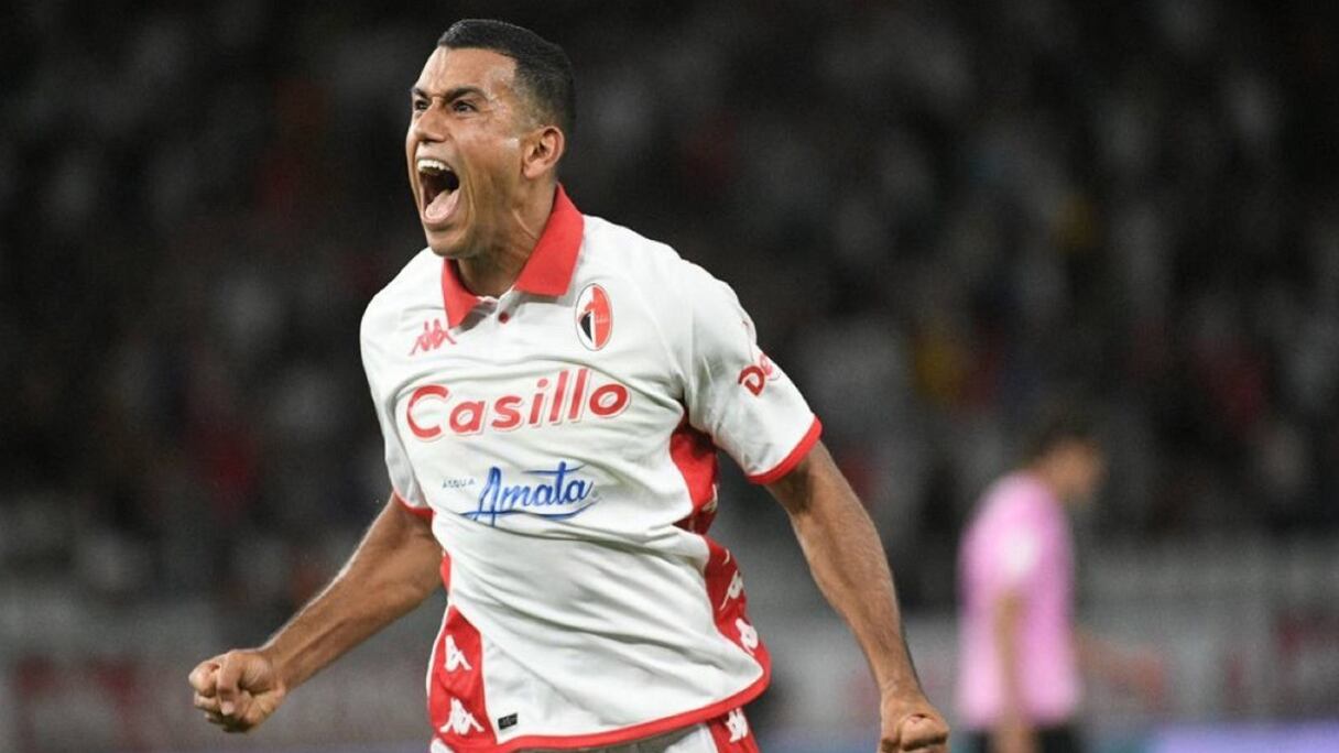 Walid Cheddira, international marocain de Bari.