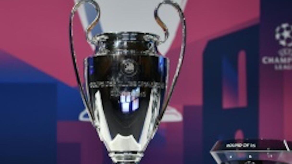 Le trophée de la Ligue des champions.
