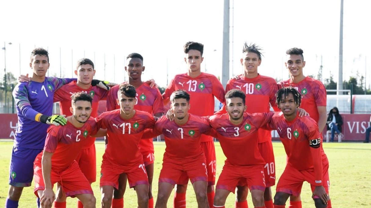 Anas Nanah en équipe nationale des moins de 17 ans.