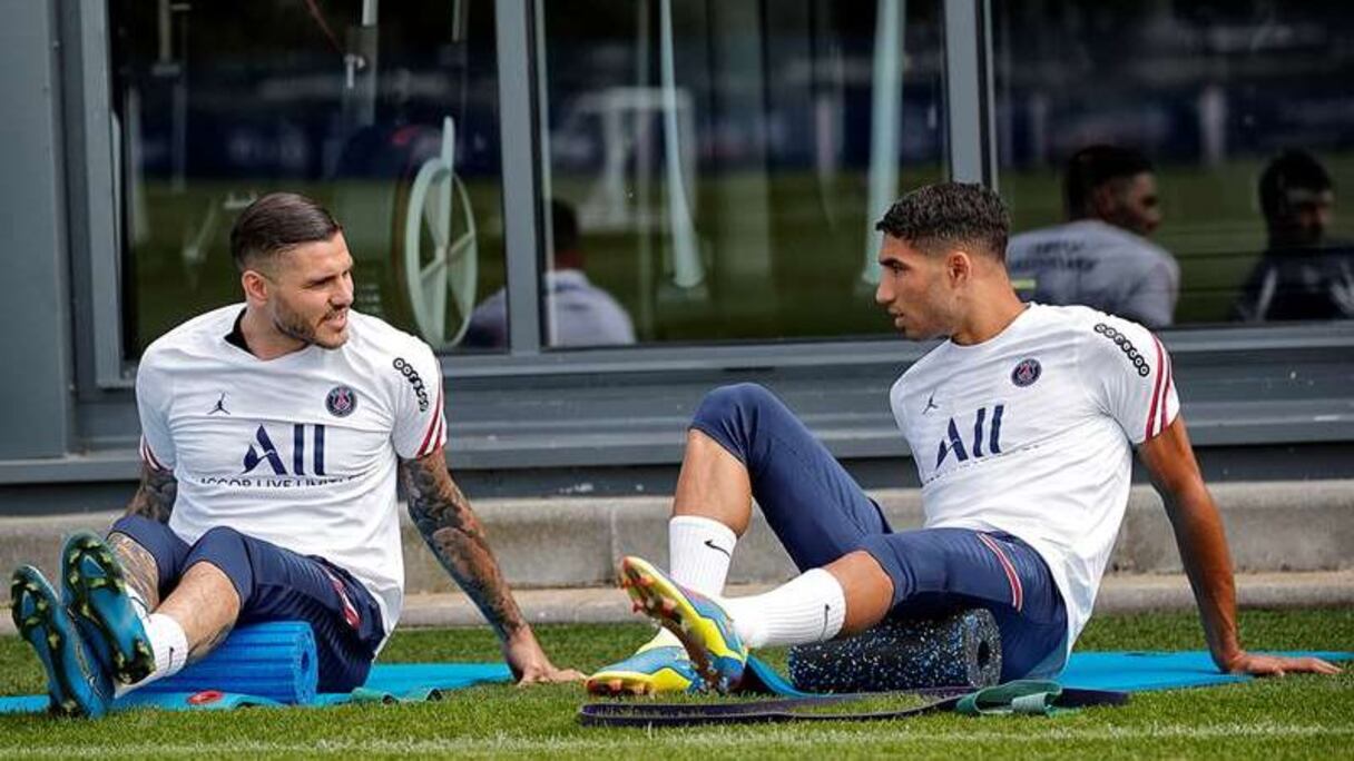 Achraf Hakimi lors de son premier entrainement avec le PSG.