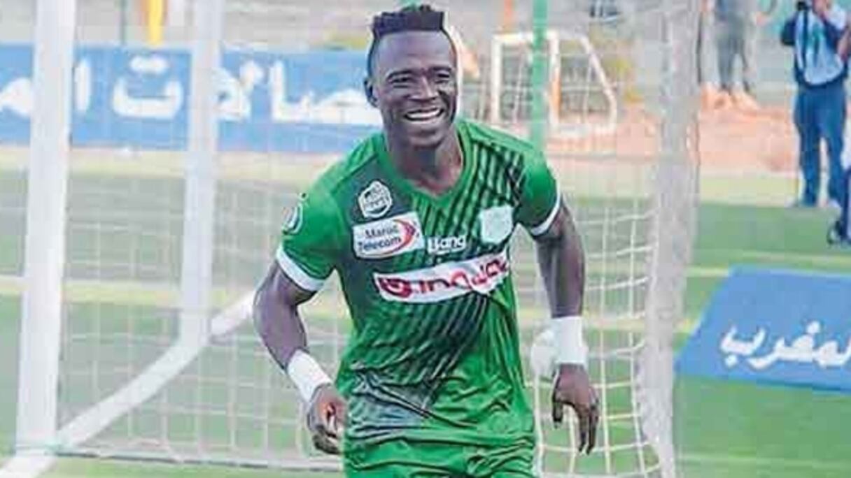 Abdellatif Mouktarid (à gauche), président du DHJ.