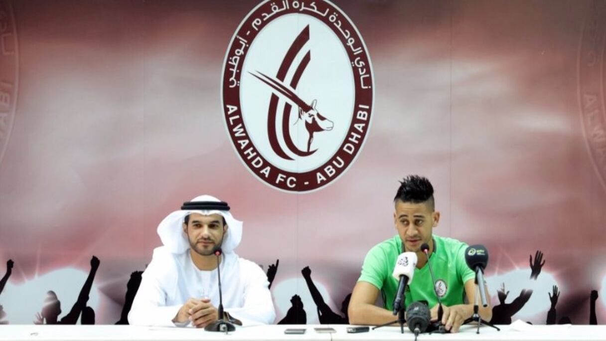 Conférence de présentation de Morad Batna qui a signé pour le club d'Alwahda
