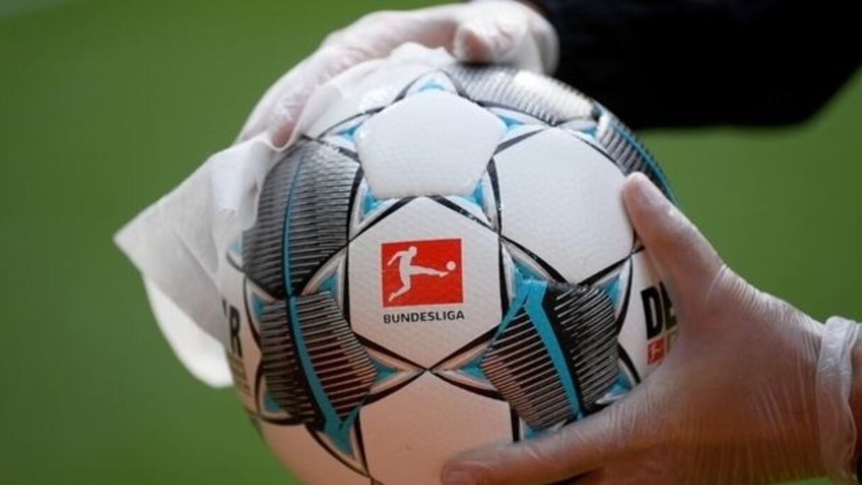 L'équipe allemande de FC Kaiserslautern.