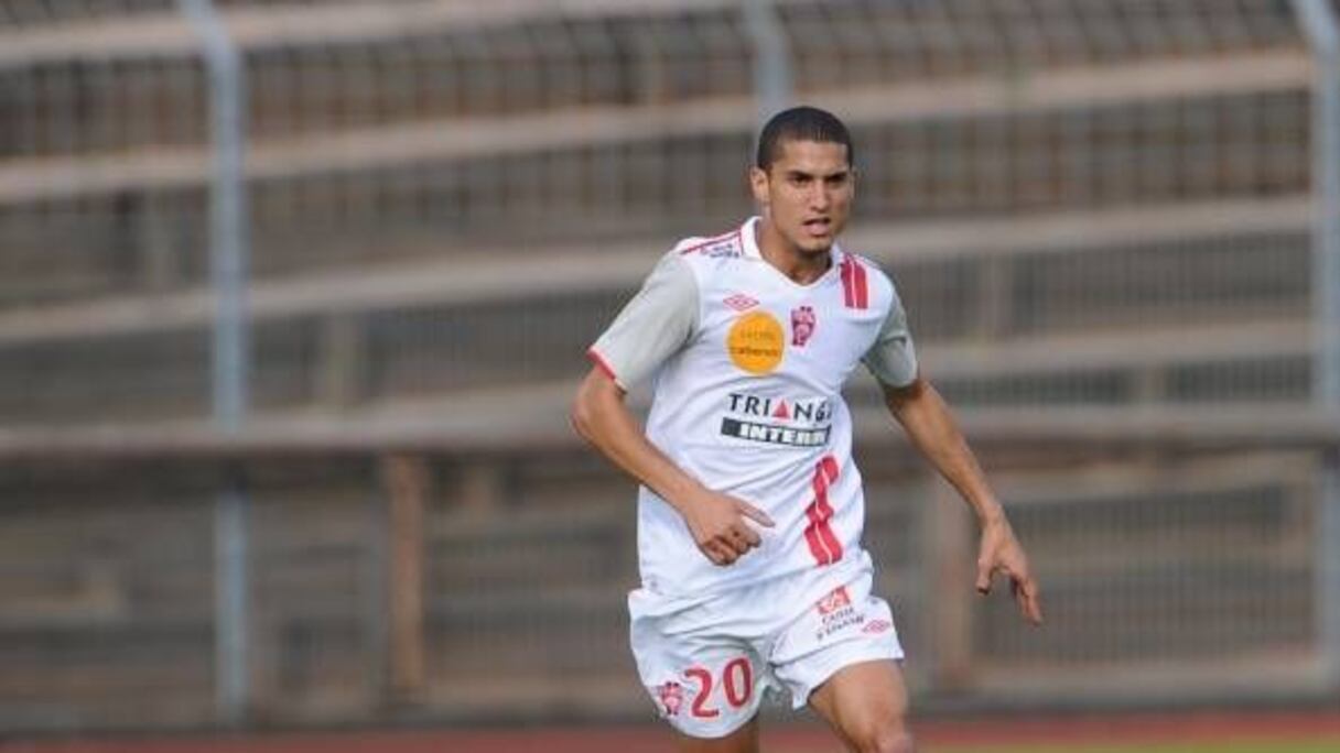 Michaël Chrétien (Nancy): 30.000 €.
Chrétien, le défenseur de l’ASNL est 5e à Nancy avec ses 30.000 €. Il occupe aussi la cinquième place du classement ex æquo avec Yacine Bammou.