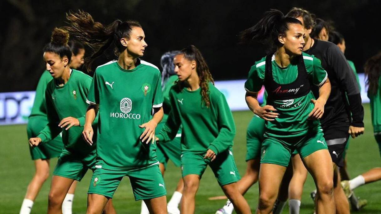 Une séance d'entrainement des Lionnes de l'Atlas au Complexe Mohammed VI de football à Maâmora, le 2 avril 2024.