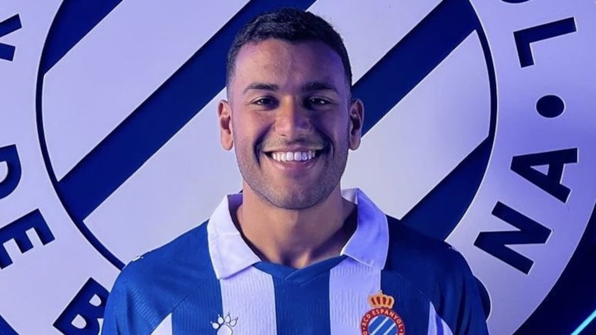 Walid Cheddira rejoint l'Espanyol Barcelone sous forme de prêt d'une saison, jusqu'en juin 2025, en provenance de Napoli SSC.