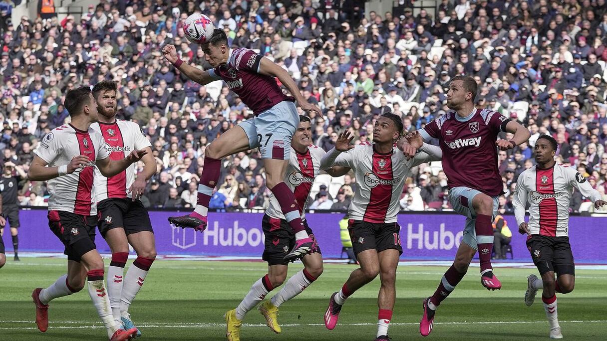 Le coup de tête de Nayef Aguerd qui a offert la victoire à West Ham contre Southampton, le 2 avril 2023.