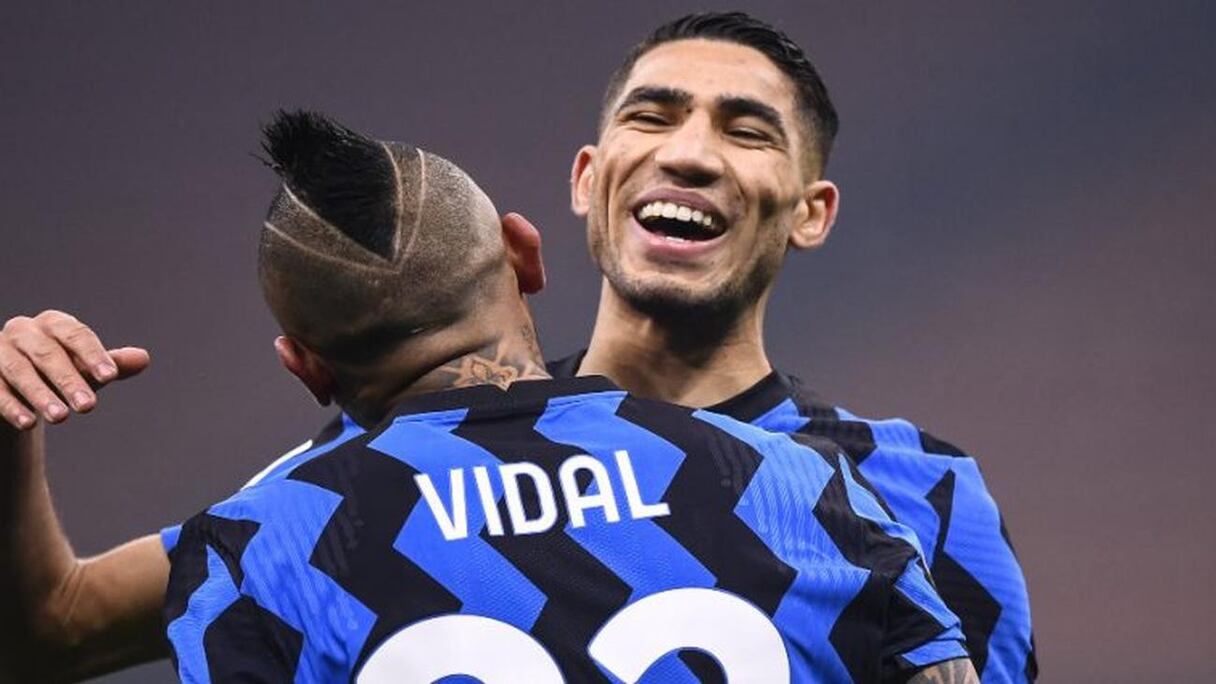 Arturo Vidal et Achraf Hakimi à l'Inter de Milan.