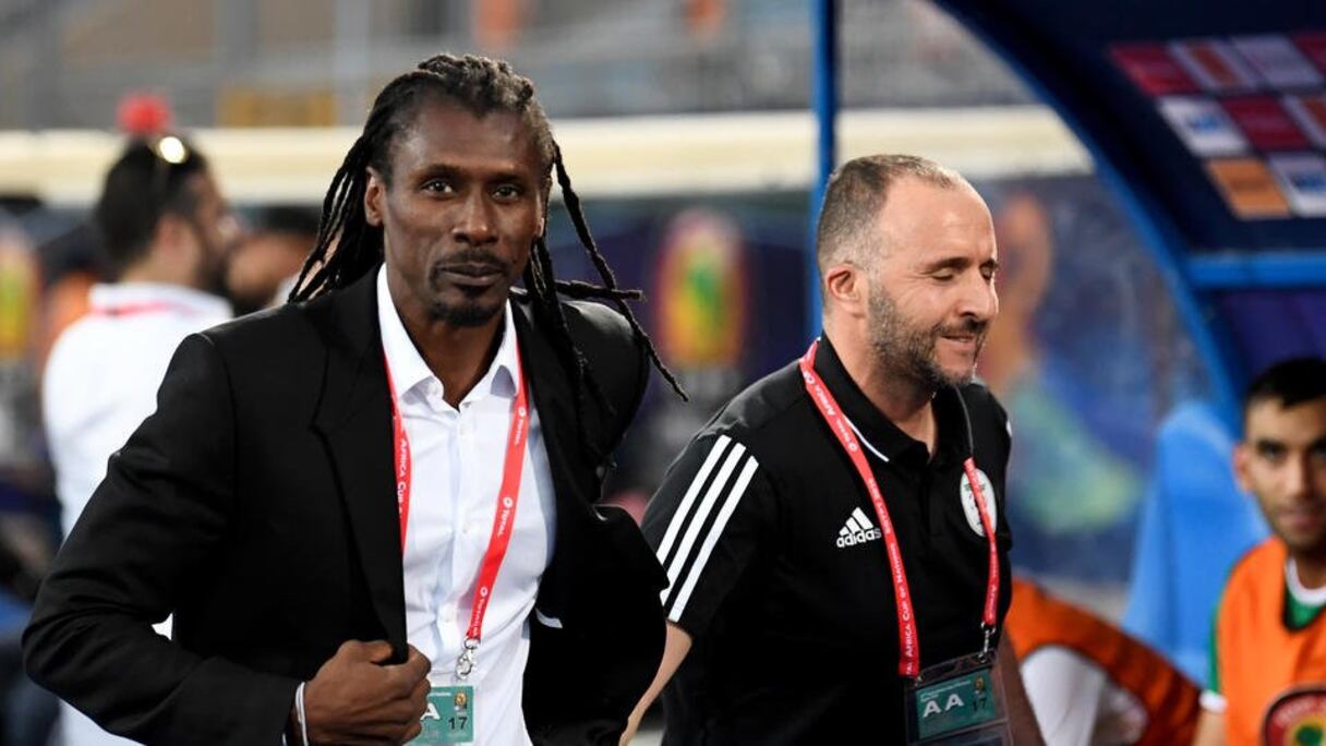 Aliou Cissé et Djamel Belmadi, entraineurs respectivement du Sénégal et de l'Algérie.