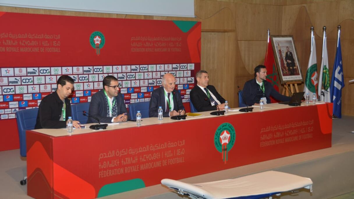 Les 1ères Assises de médecine du football.