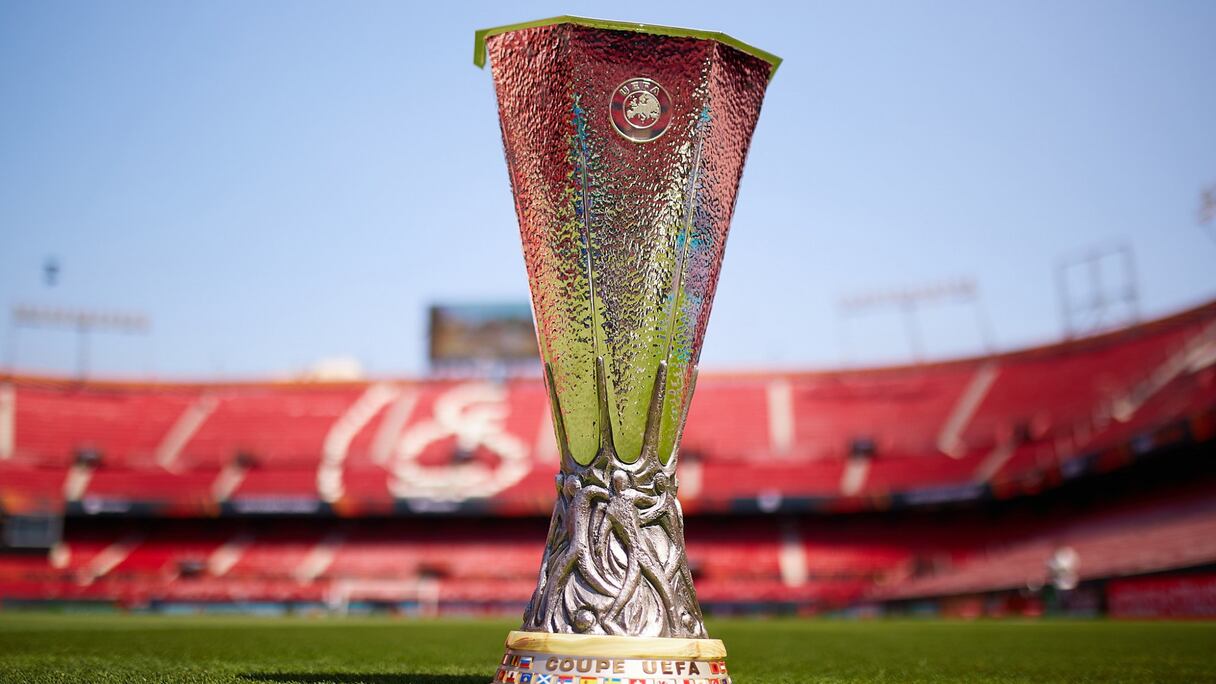 Trophée de l'Europa League.