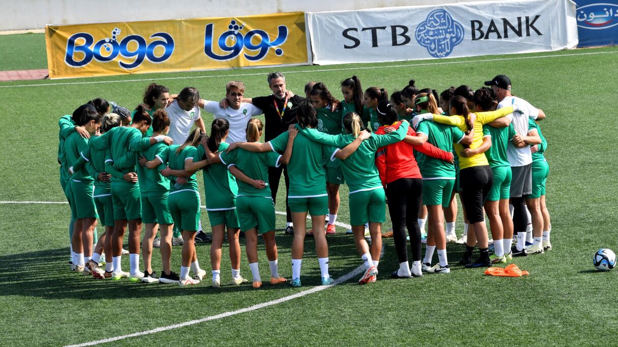 Les Lionnes de l’Atlas lors de l’ultime séance d’entrainement, ce jeudi 22 février à Tunis, avant le match avant d’affronter leurs homologues tunisiennes.