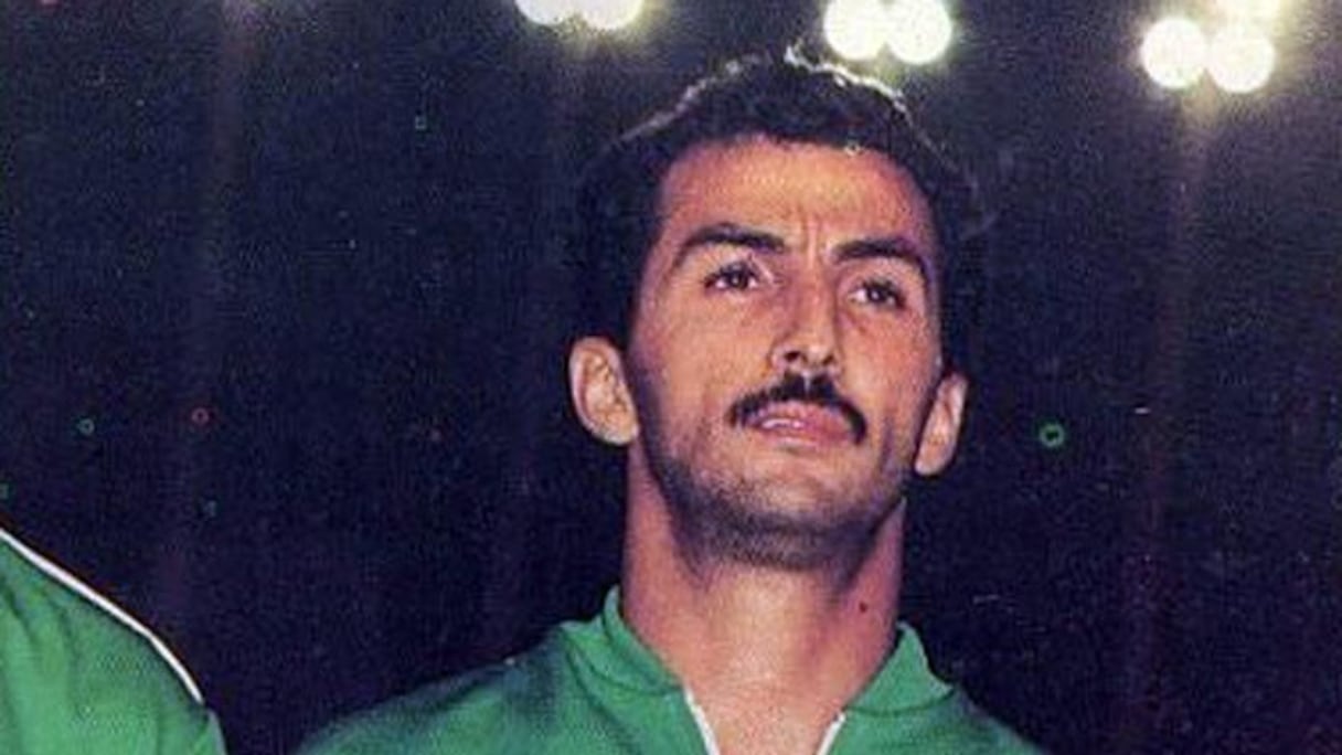 Mohamed Kaci Saïd, ancien joueur de l'équipe d'Algérie dont les enfants sont nés handicapés à cause des produits dopants.