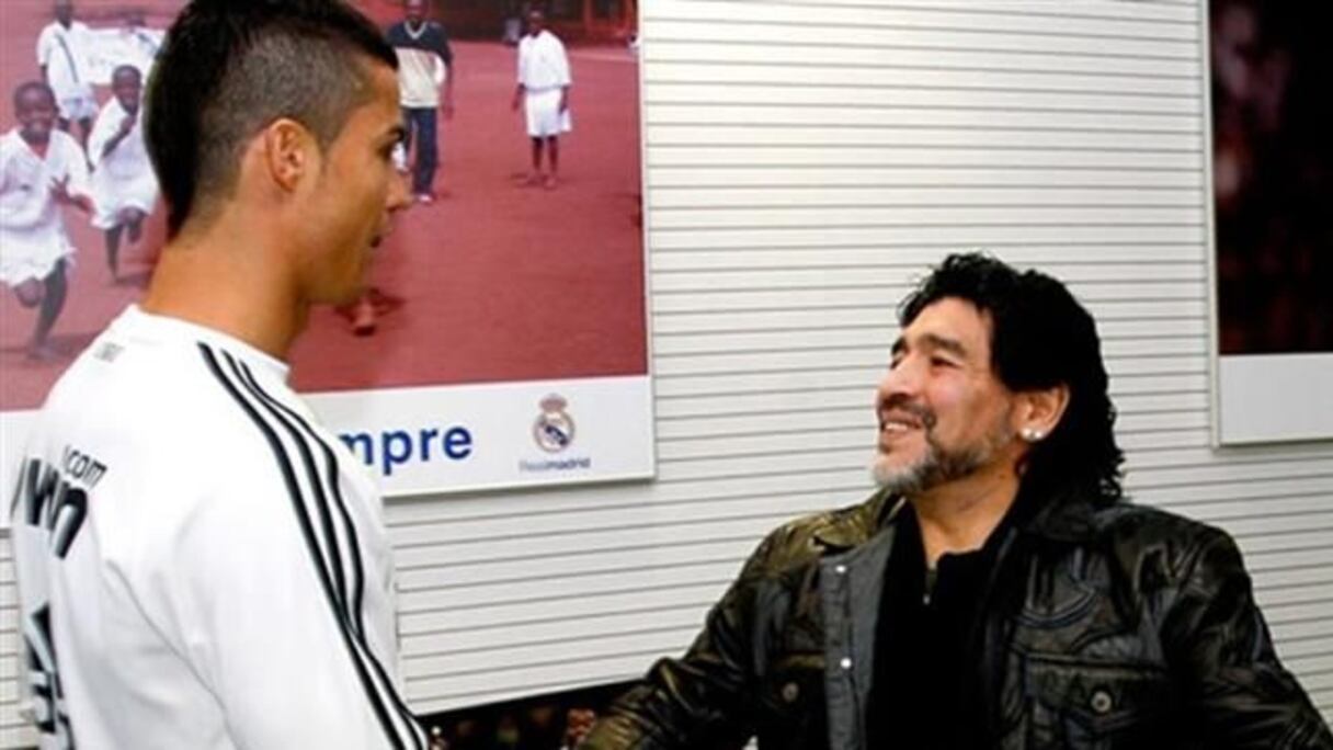 Cristiano Ronaldo en compagnie de Diego Armando Maradona