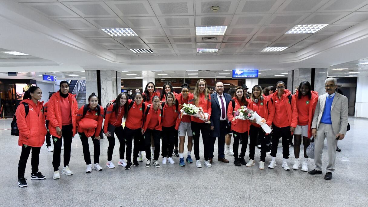 La délégation de l’Equipe Nationale féminine «A» est arrivée mercredi 21 février, en soirée, à l’aéroport de Tunis Carthage,