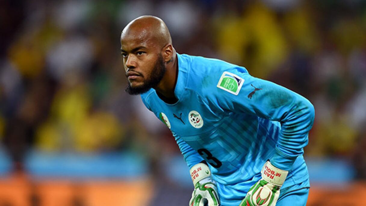 Raïs M’Bolhi, gardien des Fennecs