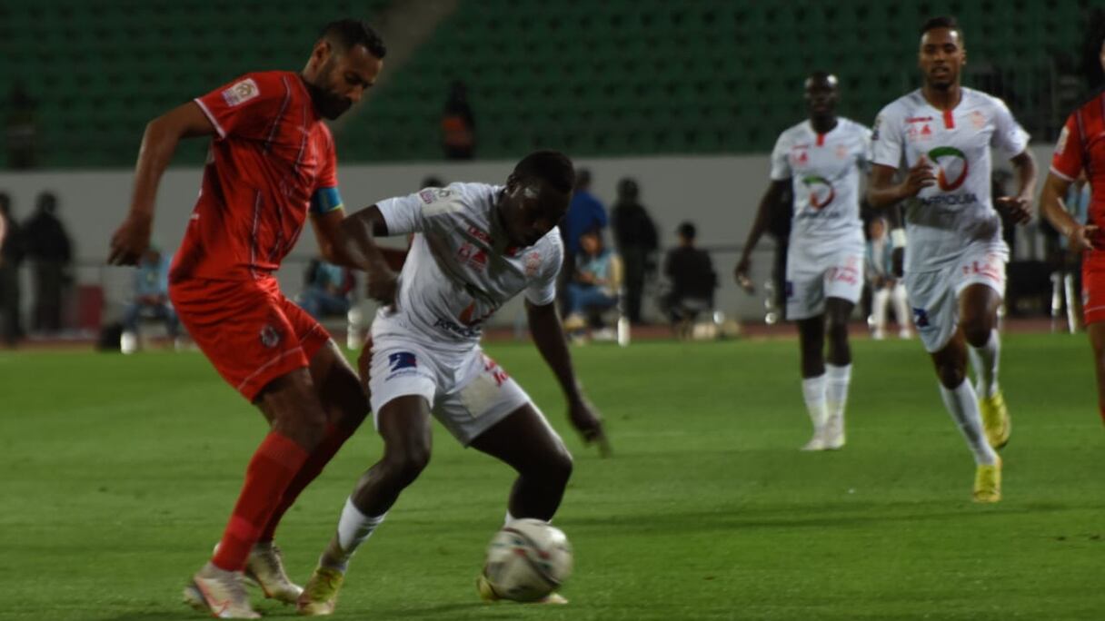 Hassania d'Agadir-FUS de Rabat.