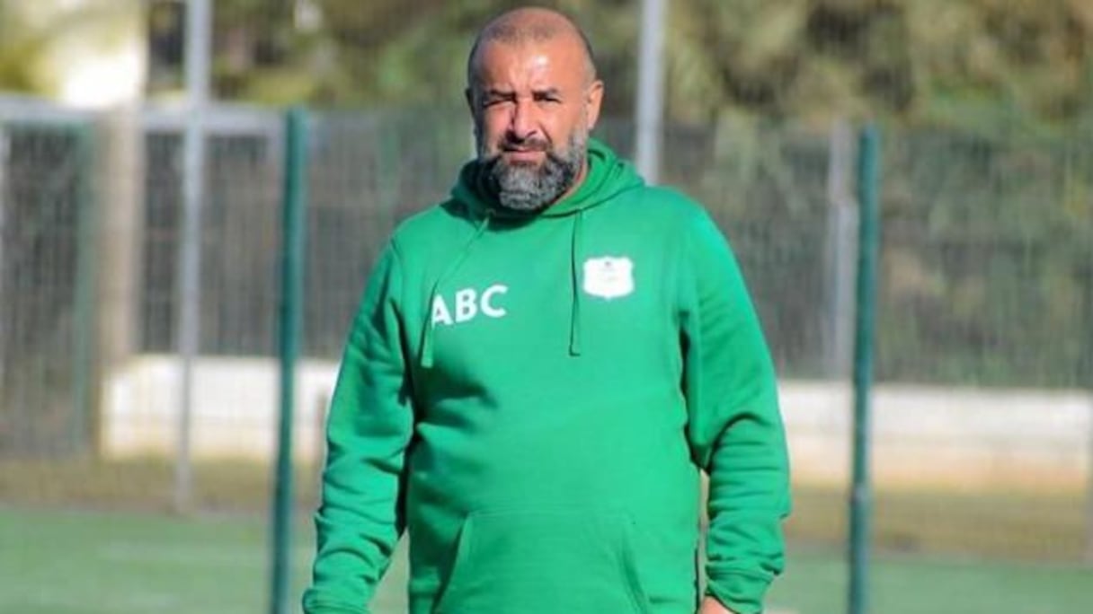 Abdelhak Benchikha, entraineur du Difaâ Hassani d’El Jadida.