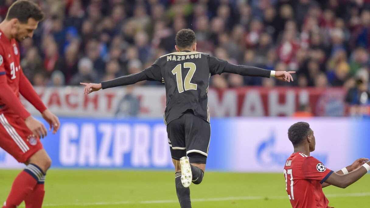 Noussair Mazraoui buteur contre le Bayern Munich en 2018.
