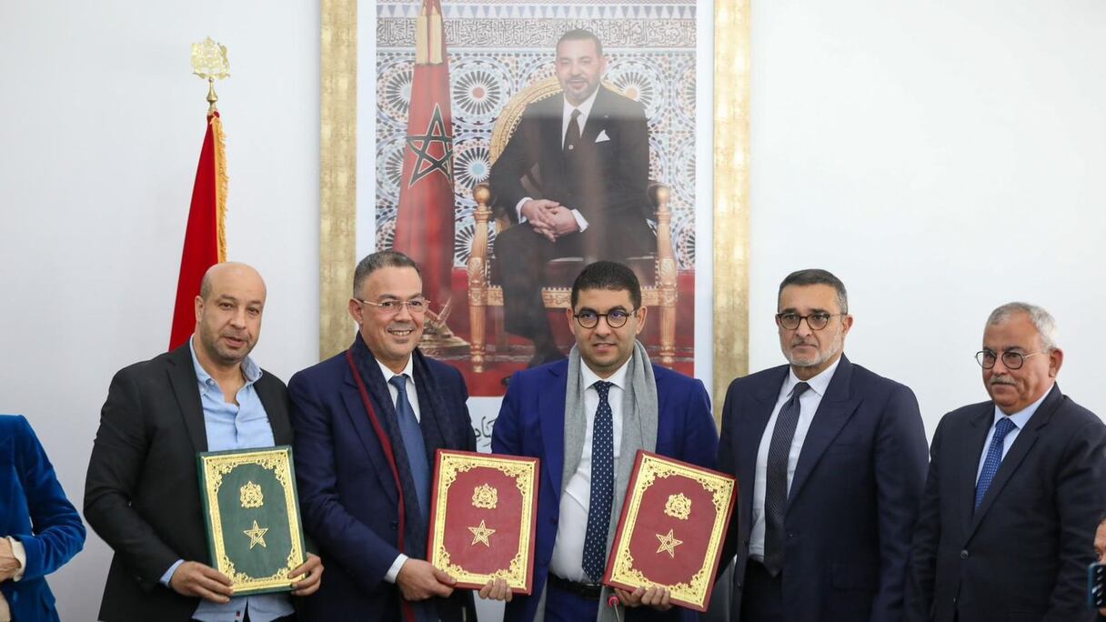 Le ministre de la Jeunesse, de la culture et de la communication, Mohamed Mehdi Bensaid, le président de l’ANME, Driss Chahtane, le président de la FRMF, Fouzi Lekjaa et le président du CNOM, Faïçal Laraichi.