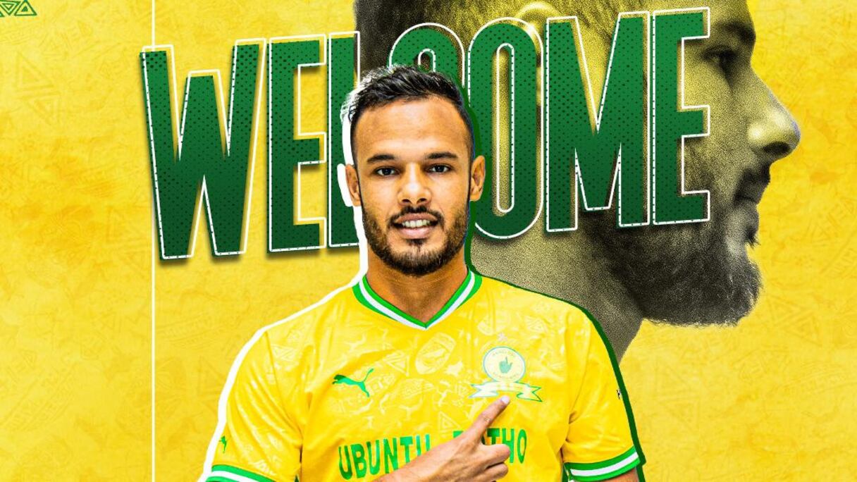Abdelmounaim Boutouil sous le maillot de Mamelodi Sundowns (Afrique du Sud).