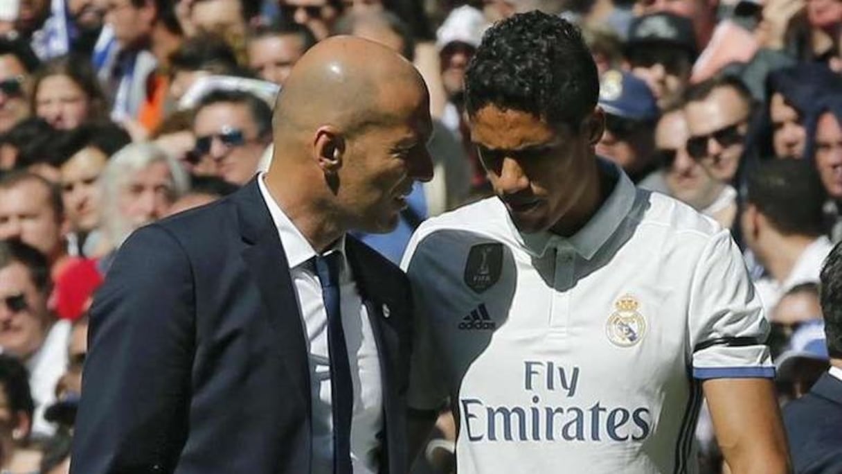 Zinédine Zidane et Raphaël Varane.