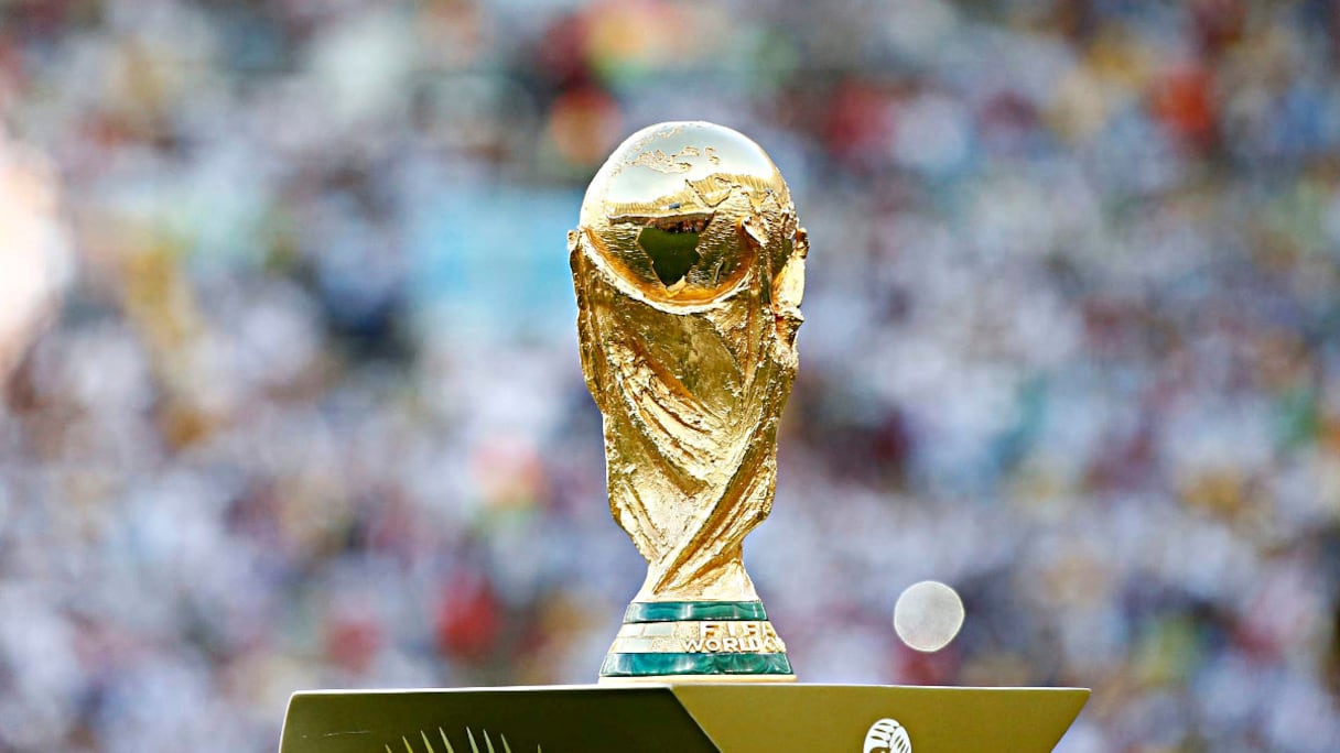 Le trophée de la Coupe du monde de la FIFA.