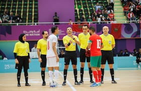 مباراة أسود القاعة