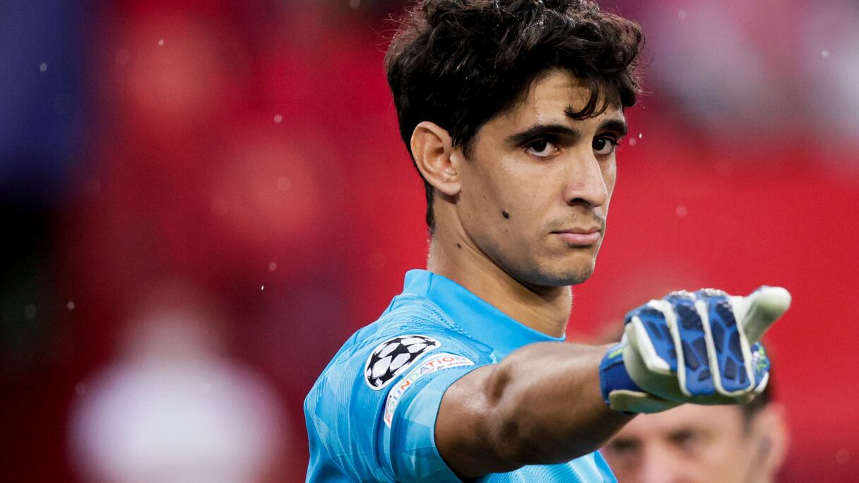 Yassine Bounou, gardien de l'équipe nationale