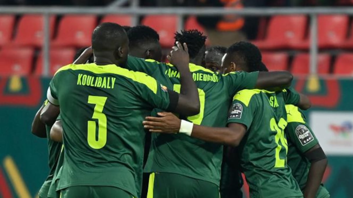 Les joueurs du Sénégal fêtent leur victoire contre le Cap-Vert (2-0), en 8e de finale de la CAN 2021, mardi 25 janvier 2022.
