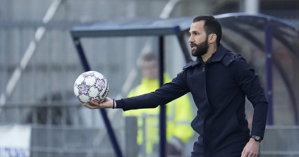 Photo: sport.le360.ma Adil Ramzi, nouvel entraineur de la sélection nérelandaises des U18