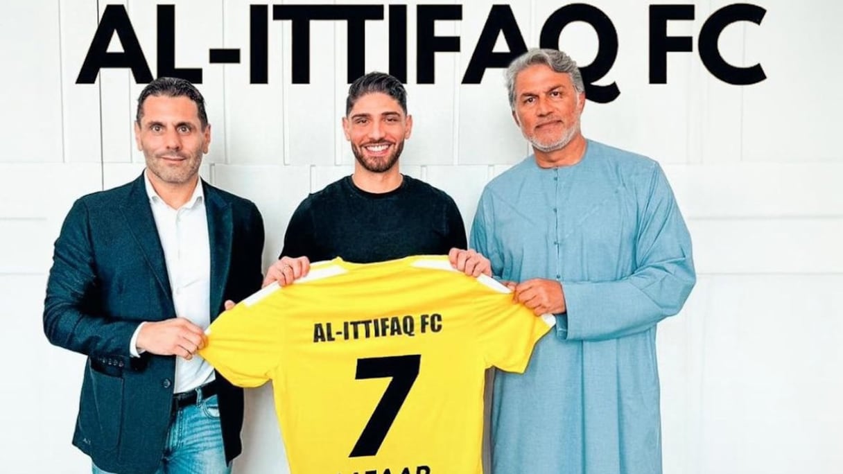 Achraf Lazaar s'engage avec avec le club de deuxième division émirati, Al Ittifaq FC.
