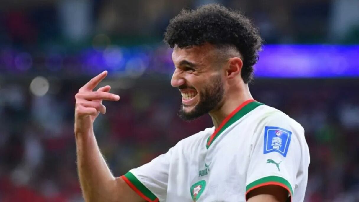 Noussair Mazraoui avec les Lions de l'Atlas.