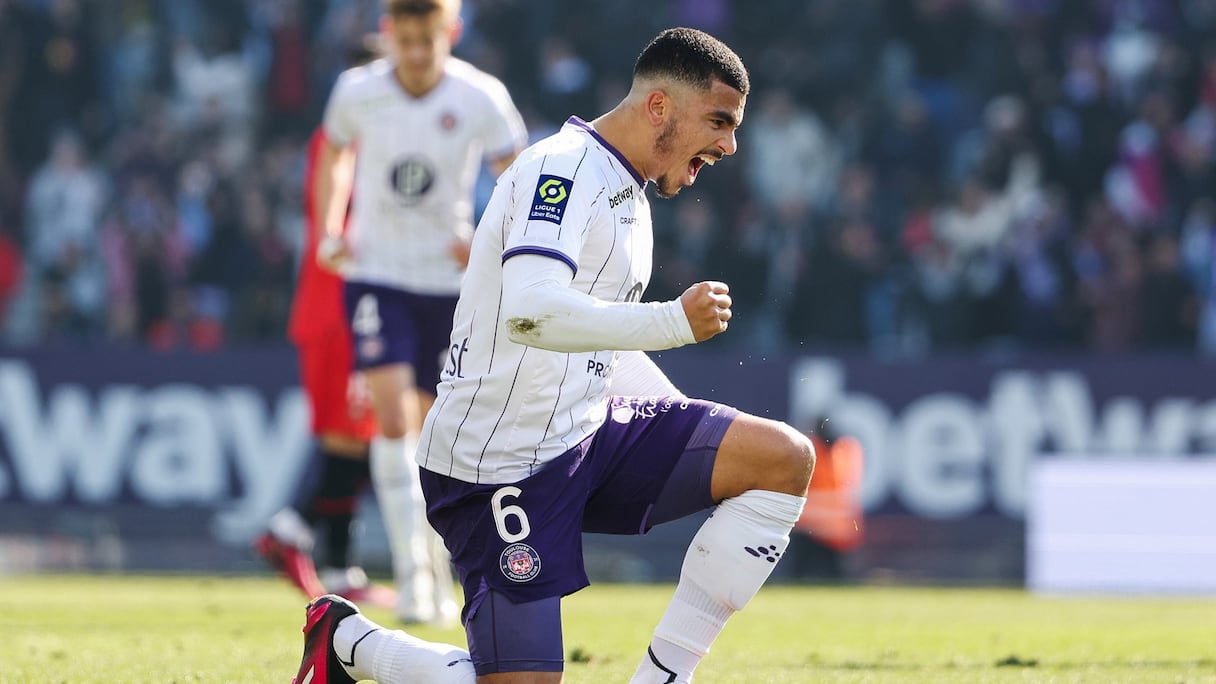 Zakaria Aboukhlal, international marocain de Toulouse FC.