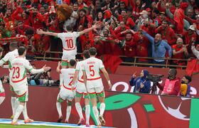 Le douzième homme a porté les Lions de l’Atlas vers la victoire face au Cameroun. (Photos AFP)