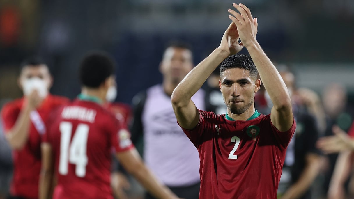 Achraf Hakimi sous le maillot des Lions de l'Atlas.