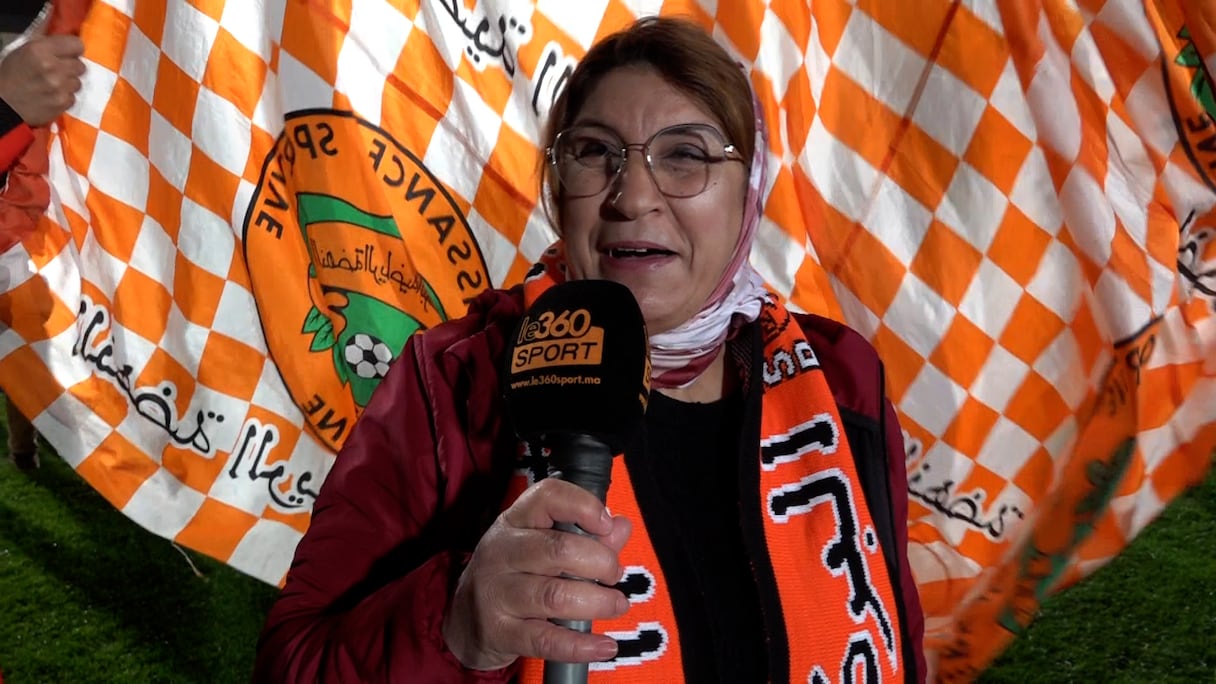 فرحة جماهير نهضة بركان بعد التتويج التاريخي بالبطولة