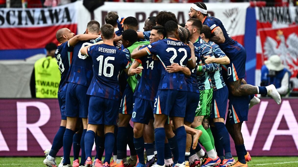 La joie des joueurs néerlandais après la victoire contre la Pologne.