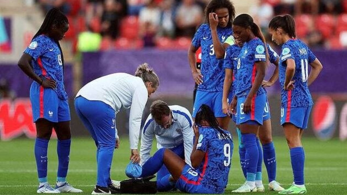 La Française Marie-Antoinette Katoto s’est blessée le 14 juillet 2022, lors de l’Euro féminin en Angleterre.