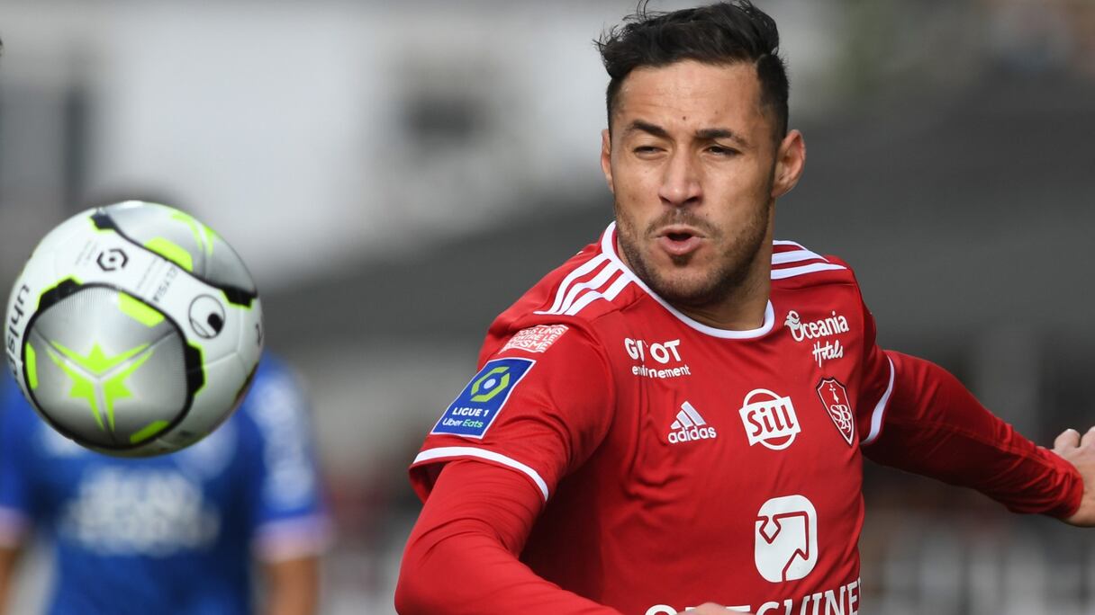 Youcef Belaïli sous les couleurs de Brest.